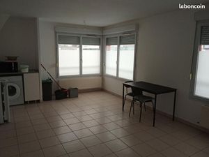 Studio 1 pièce 37 m²