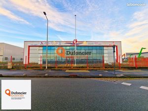 Local d'activité 2 206 m²