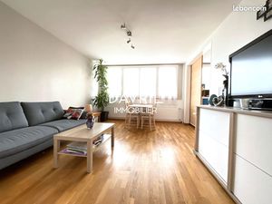 Appartement 4 pièces 77 m²