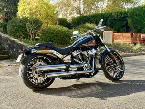 HARLEY-DAVIDSON SOFTAIL BREAKOUT 117