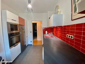 Beau T2 meublé avec cuisine équipée