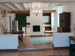 A louer- Superbe appartement meublé de 113m2 - Loyer 980 charges NON comprises