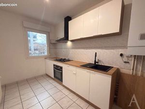 Centre ville disponible immédiatement