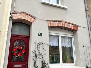 Jolie maison 1925 Reims Laon Luton