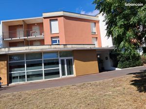 Beau studio lumineux 498 tout inclus zéro factures 25m2 34500 Beziers Résidence le Fonsera