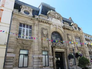 Immeuble commercial rue victor hugo