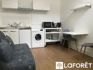 Studio 1 pièce 17 m²