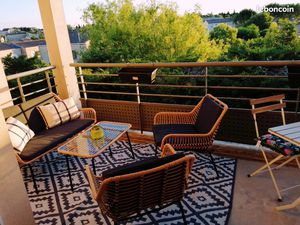 T2 meuble avec terrasse