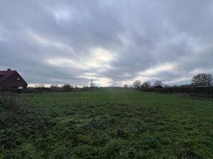 Terrain 1 921 m² Brillon