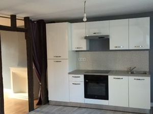 POITIER HYPER CENTRE  T3 de 80m²