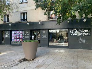 Local commercial 109 m²