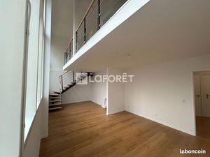 Bureaux 62 m² CHARENTON LE PONT