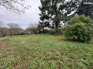 Terrain 1 300 m² Dijon