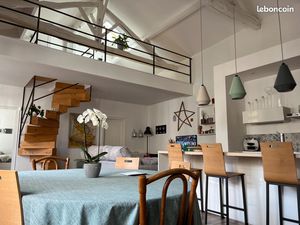Bel ensemble immobilier : Loft atypique et appartement en location