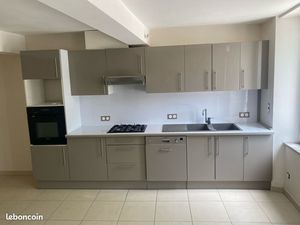 Maison à louer Ornaisons