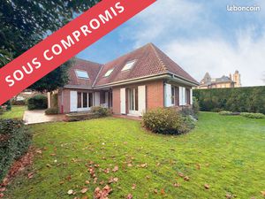 Pavillon 7 pièces 211 m²