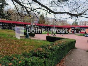 Local commercial 91 m²