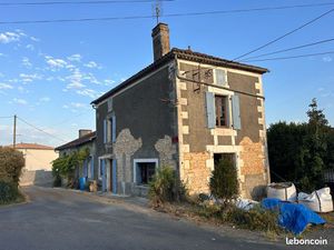 Ensemble de maisons à rénover