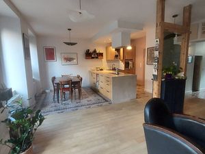 Maison de ville sans travaux avec jardin