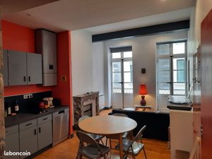 Appartement de 2 chambres et 2 salles de bains dans l'hyper-centre