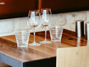 Restaurant 67 m² NEUILLY SUR SEINE