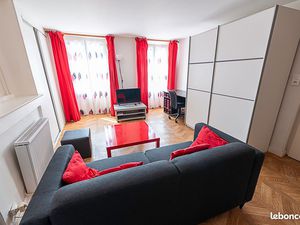T2 meublé  51 m²   centre Le Puy