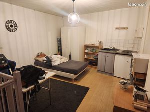 Appartement meublé studio 27m2  Nantes centre