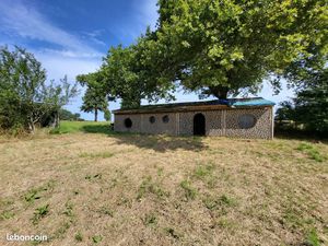 Terrain 3 350 m² Medreac