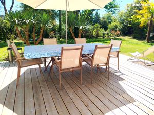 Maison clé en main entièrement rénovée avec un beau terrain au calme  proche de tout