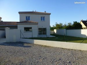 Particulier loue maison recente