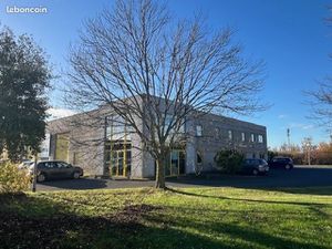 Local d'activité 720 m²