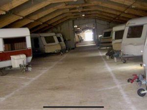 Hivernage voiture bateau petite véhicule