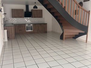 Grand appartement atypique avec grand garage