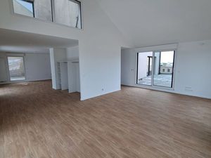Location Appartement 5 pièces 160m²