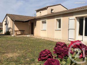 Maison d'habitation à SAINTES (Charente maritime)