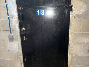 Cave rue cadet paris 75009