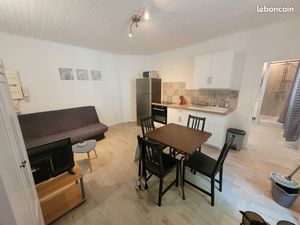 Studio centre ville D'Orange