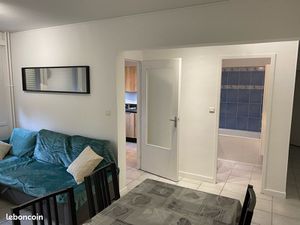 Appartement Villeurbanne limite Lyon 6ème