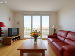 3 pièces de 68 m² avec terrasse  balcon et parking à Plaisir Grignon