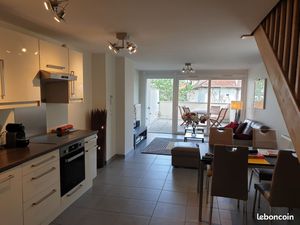 Thonon: : T3 calme  climatisé en duplex avec terrasse prêt et équipé à recevoir 4 personne
