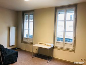 Grand studio rue Hoche à Angers