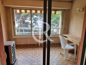 Studio 1 pièce 23 m²