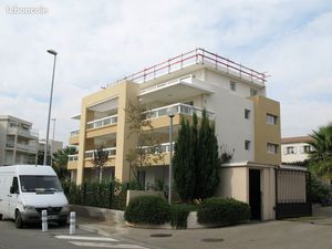 Beau F2 avec box fermé à louer 06700