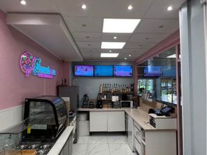 CESSATION DROIT AU BAIL  local commercial refais à neuf  mobilier inclu