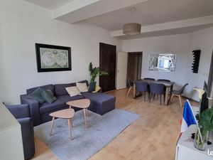 Appartement T3 lumineux et spacieux meublé au centre du Pau