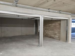 Boxe de stockage 26m2 - Garage - Garde-meuble