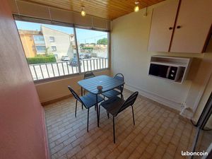 Studio Cabine à 100 M des plages