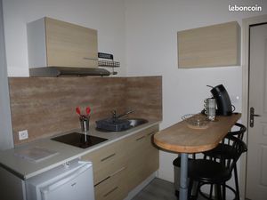 T2 meublé avec garage