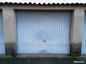 Garage à louer