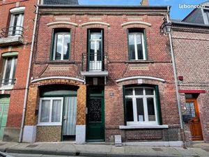 Loue maison centre ville 8 pièces